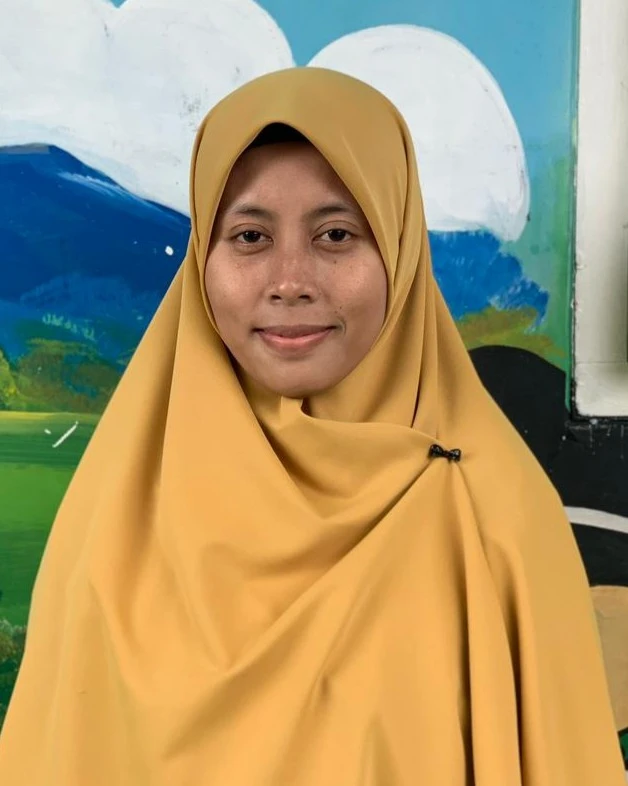 Nining Ariani, S.Si