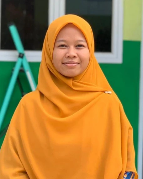 Izza Khufil Nadziroh