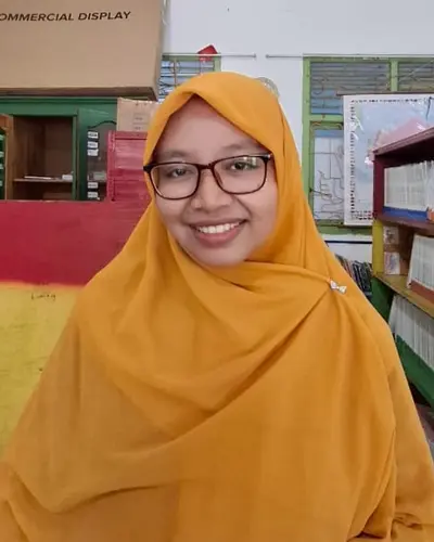 Restika Anggun Cahyanti, S.Mat