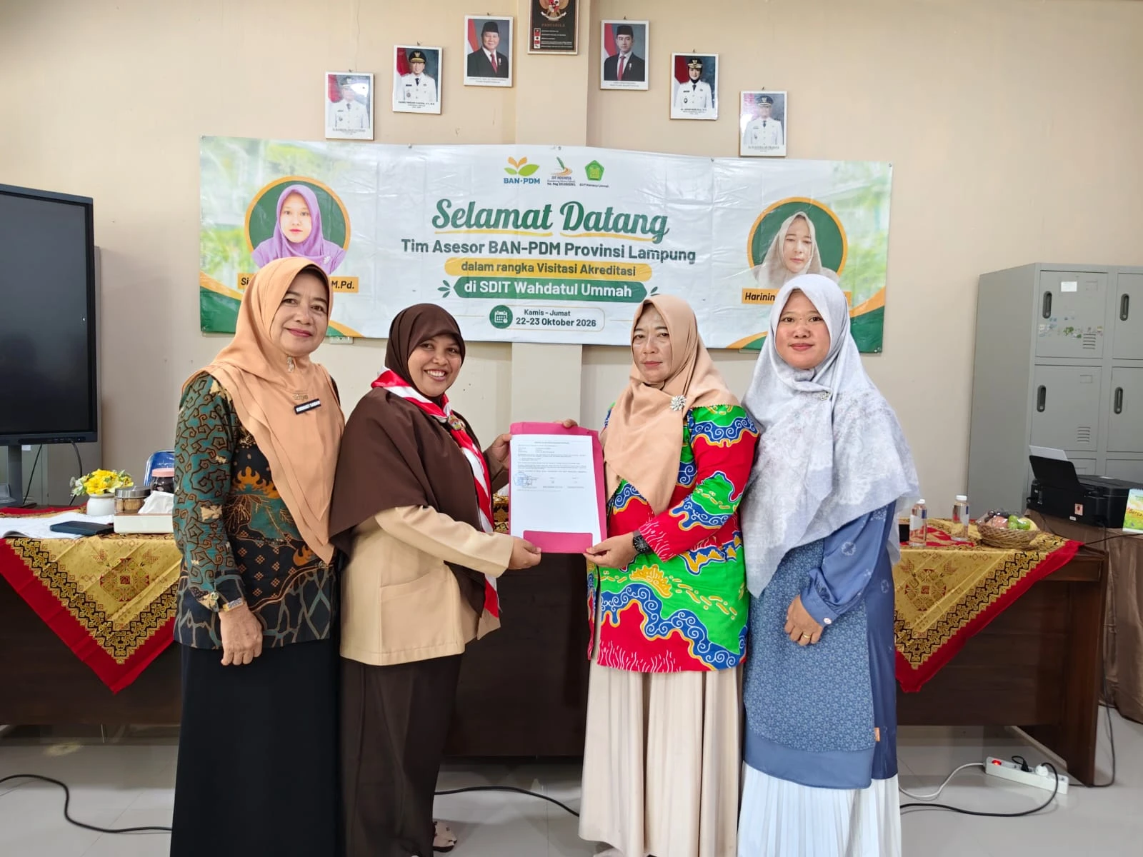 Visitasi Akreditasi Menjadi Momentum Penguatan Budaya Mutu di SDIT Wahdatul Ummah Metro